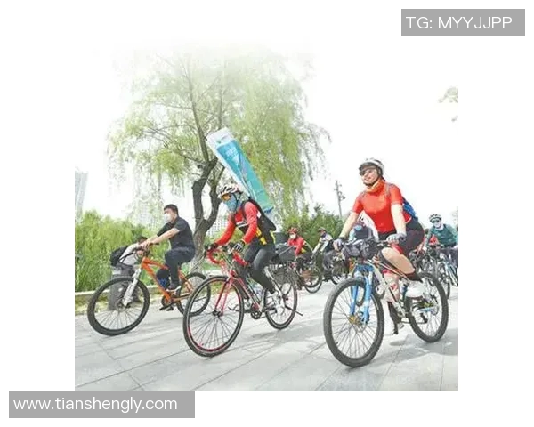 足球巨星潮流小玩具掀起收藏热潮引领年轻人时尚新风尚